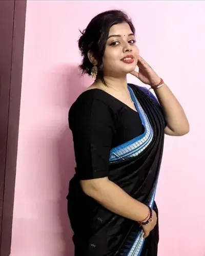 Call Girl in Sahaswan